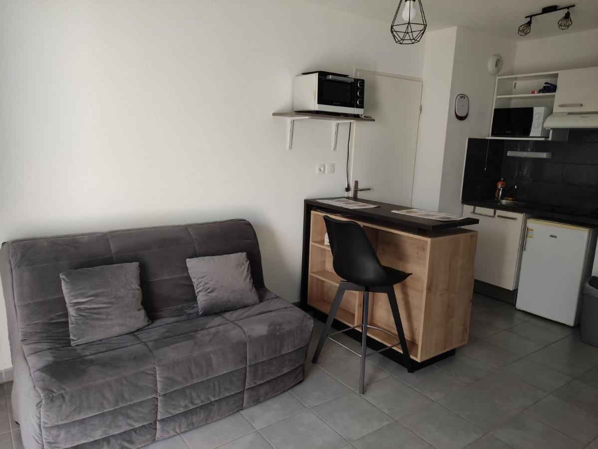Superbe appartement en rez-de-jardin à LANTON Exterior foto