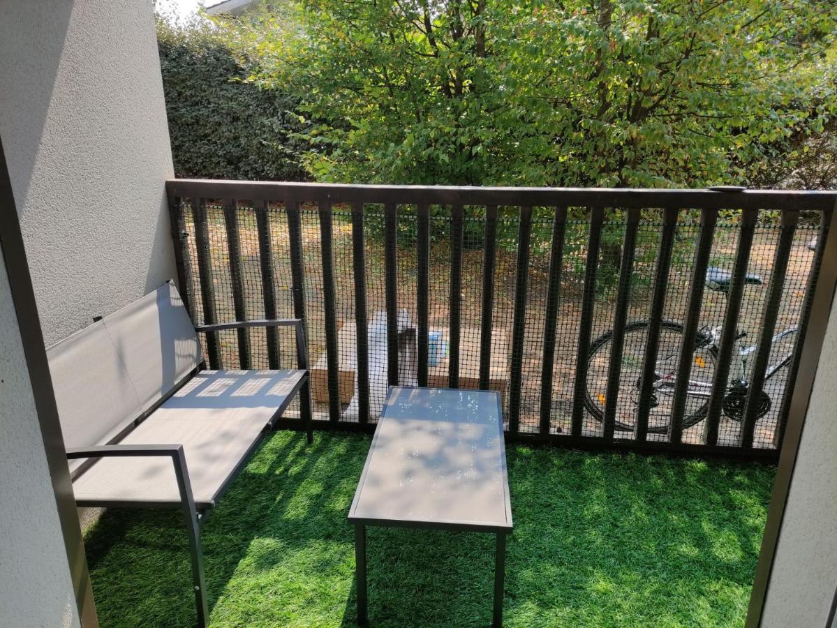Superbe appartement en rez-de-jardin à LANTON Exterior foto